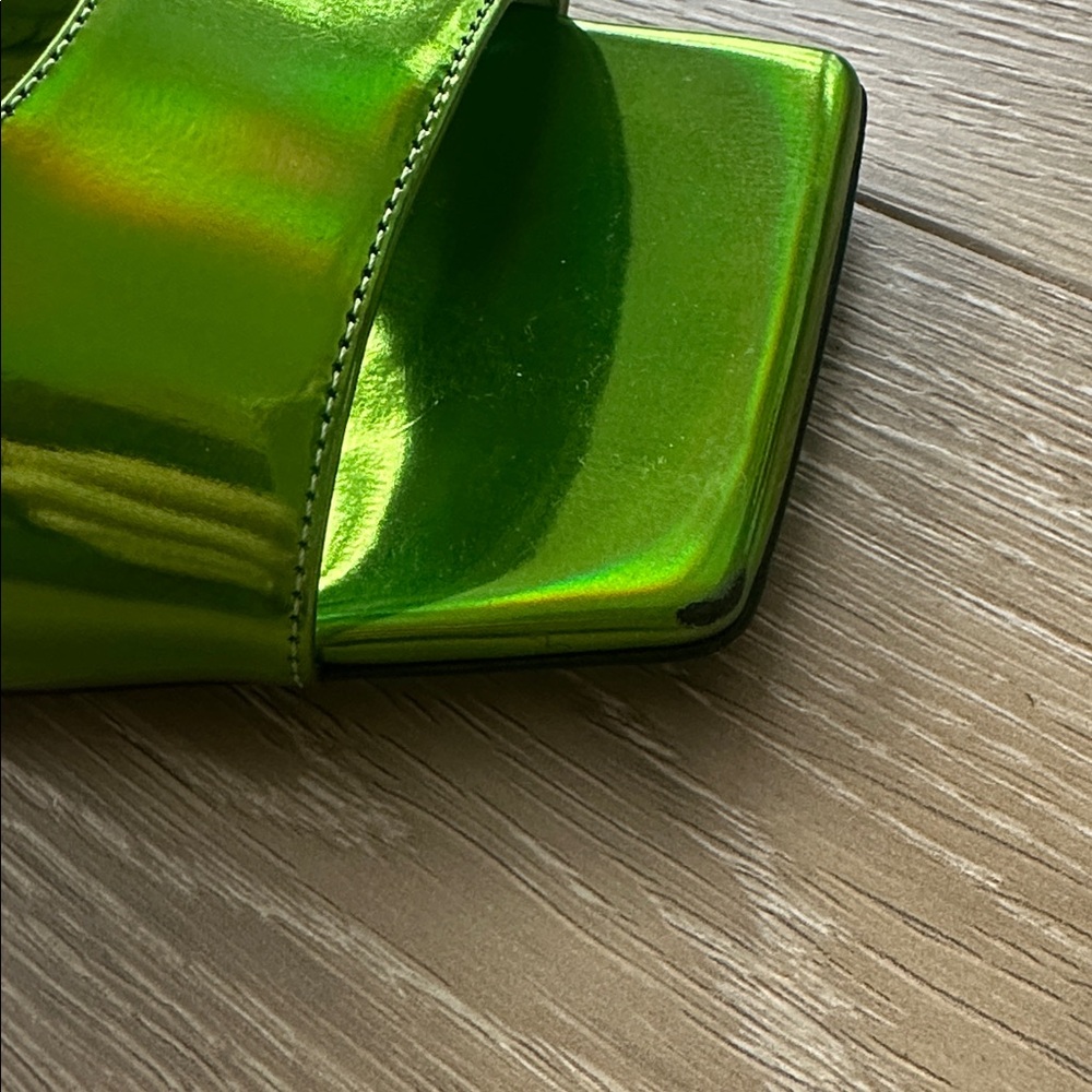 THE ATTICO DEVON HOLLOGRAPHIC GREEN MULE SIZE 38.5 - Picture 3 of 7